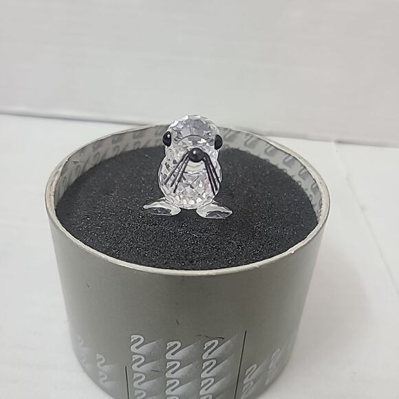 Swarovski Other - Swarovski Crystal Seal "Flipper" Figurine #7663NR46 with Box And Certificate